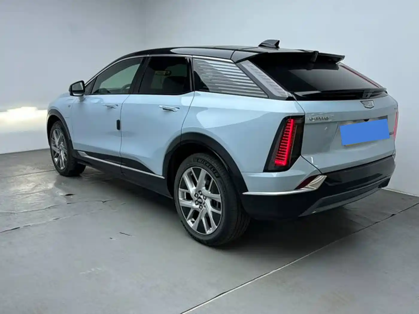 Cadillac IQ Ao Ge 2024 AWD Long Range Edition фото 10