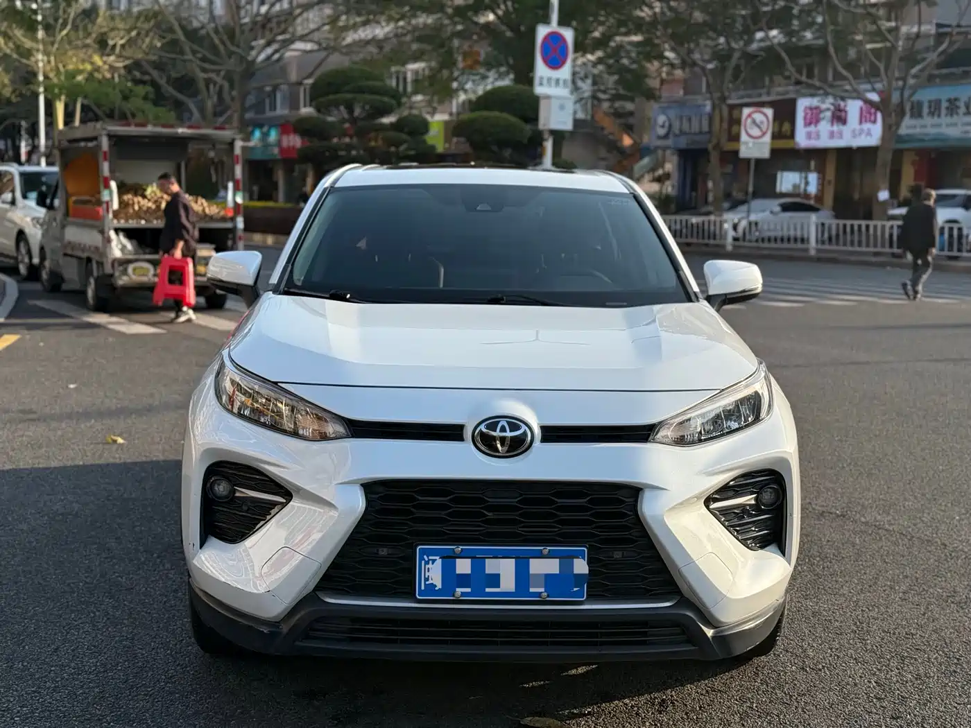 Toyota Wildlander 2021 2.0L CVT 2WD Luxury Edition фото 2