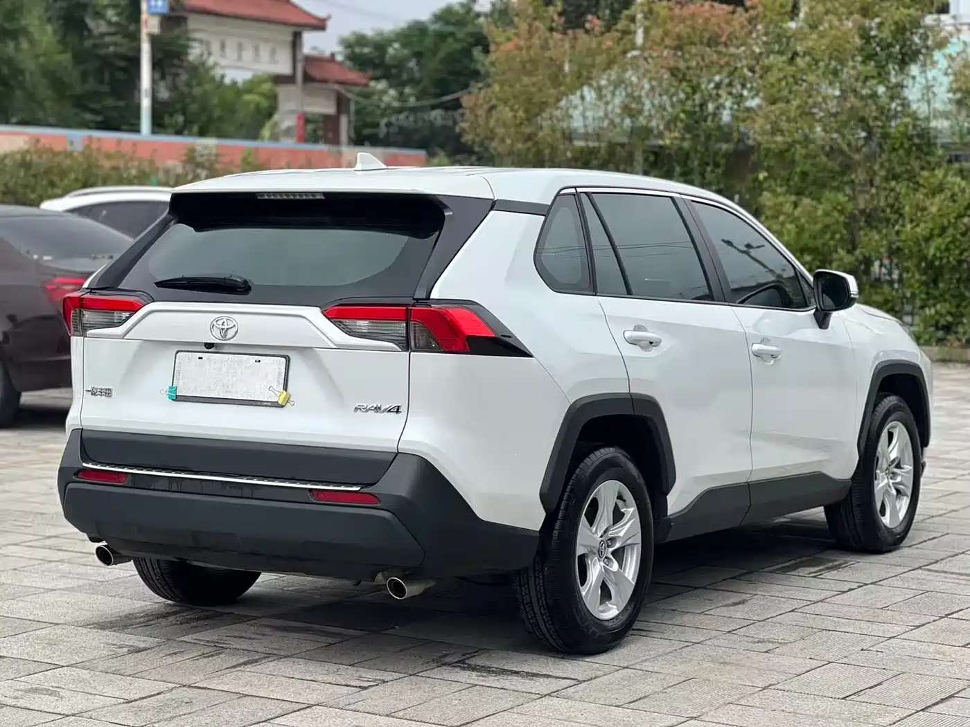 Toyota RAV4 Rongfang 2024 2.0L CVT FWD Urban Edition фото 10