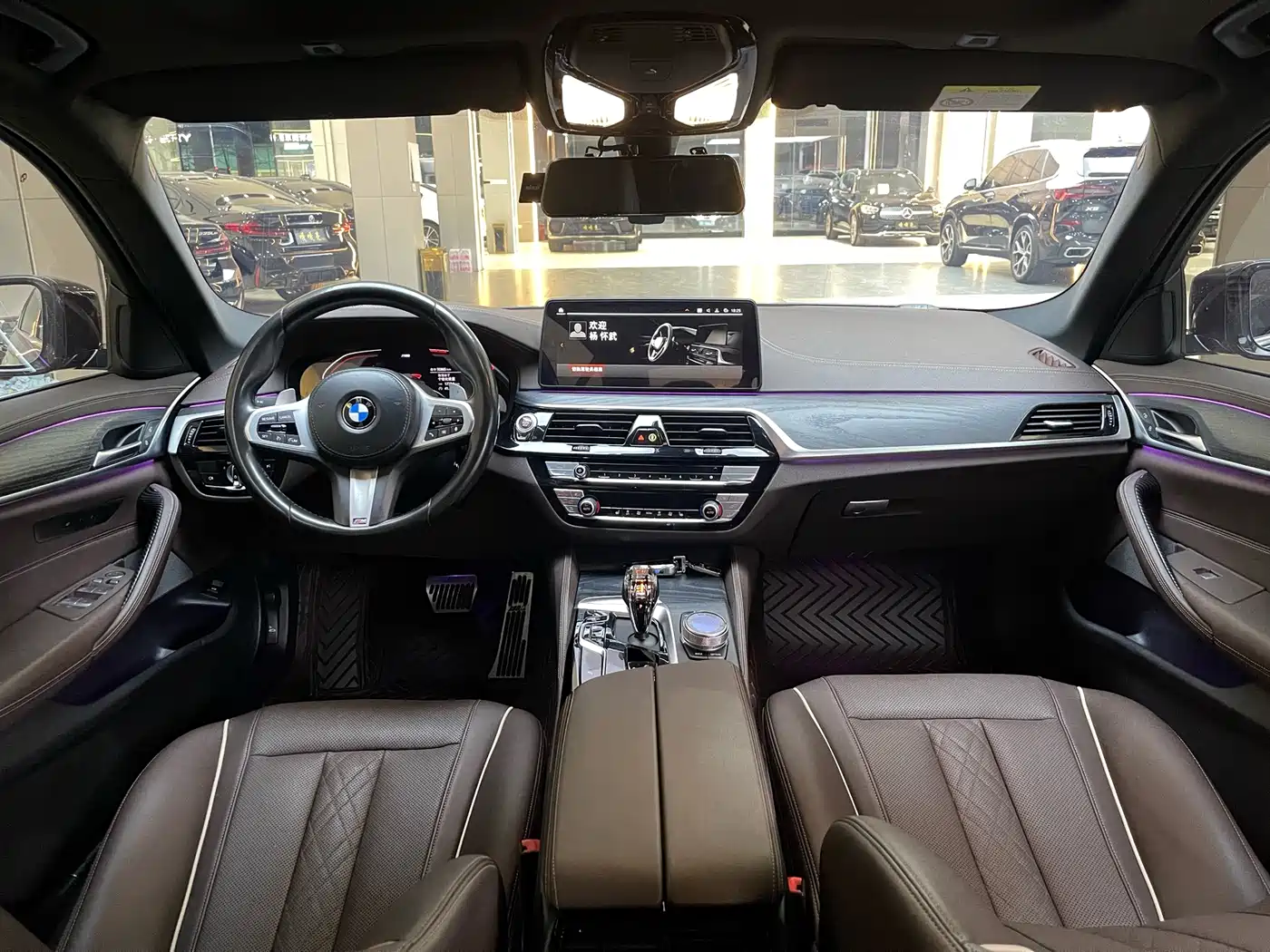 BMW 5 Series 2021 530Li Leading M Sport Package фото 8