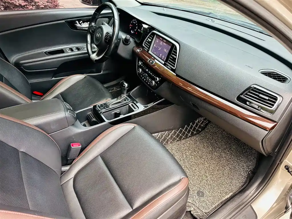 Kia Kaishen 2017 1.8L Automatic DLX фото 7