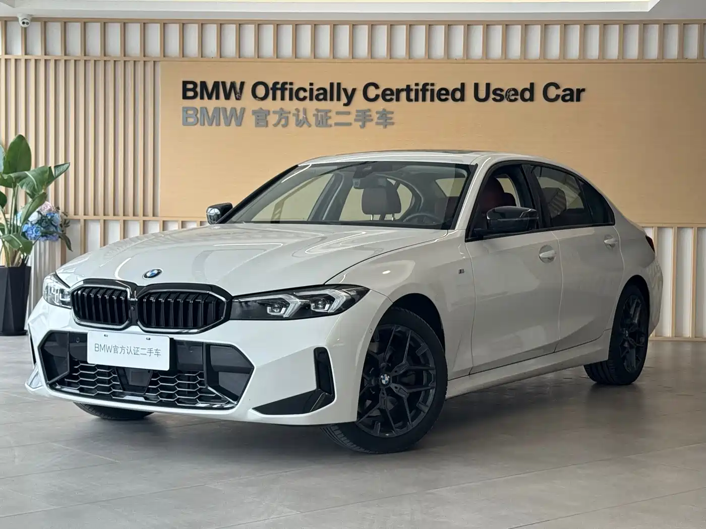 BMW 3 Series 2025 330Li M Sport Night Edition