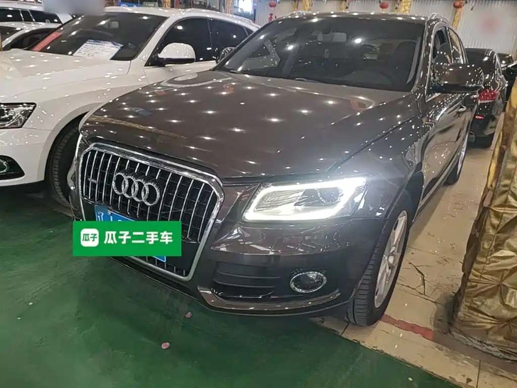Audi Q5 2016 40 TFSI Technology Model