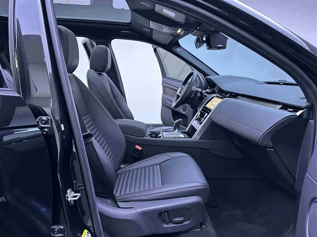 LAND ROVER DISCOVER SPORTS