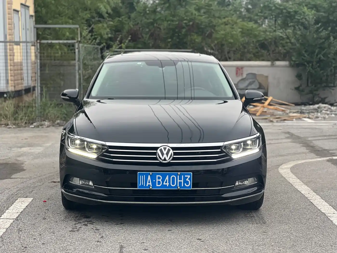 VOLKSWAGEN MAGOTAN