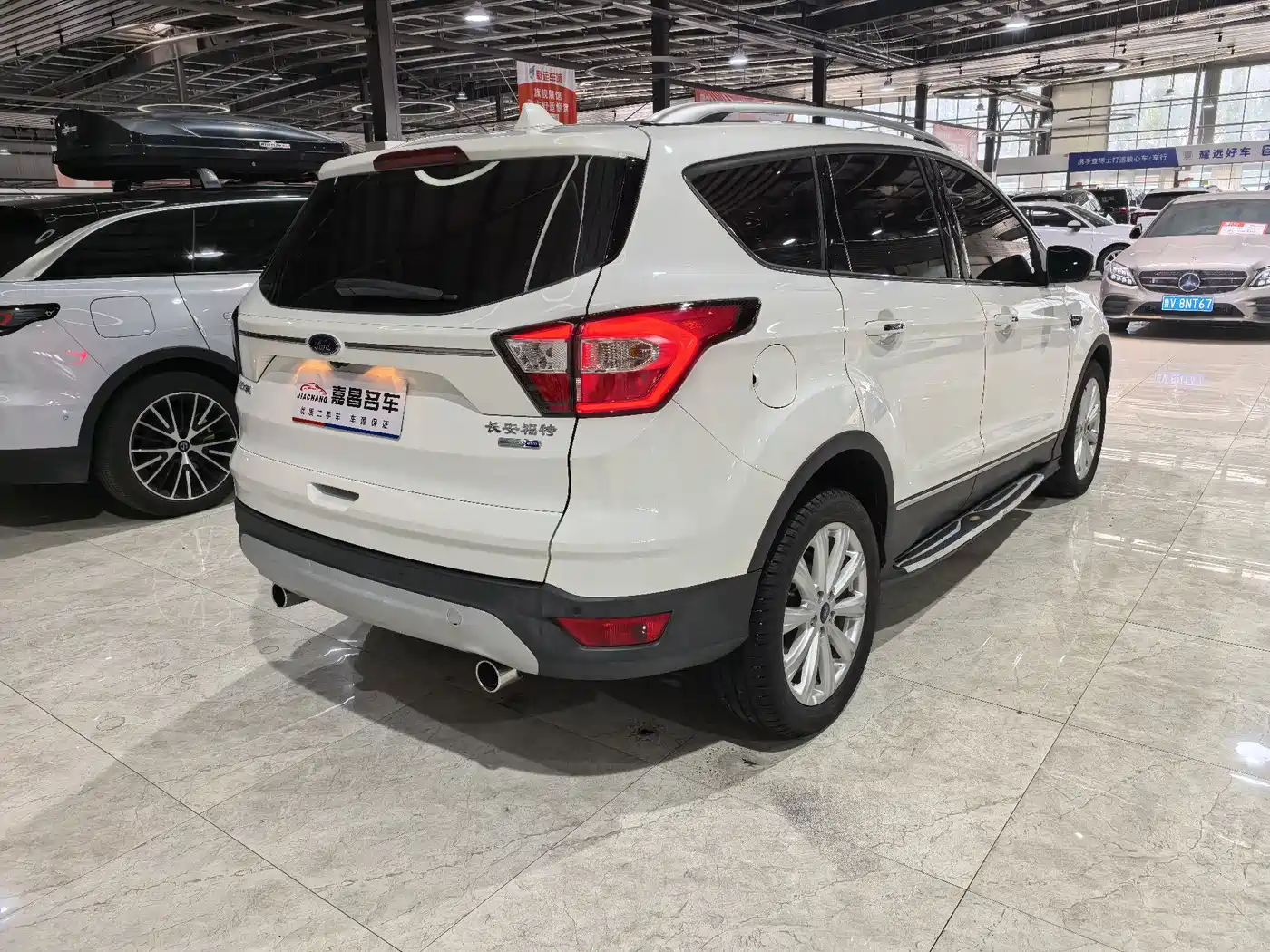 Ford Kuga 2019 2018 EcoBoost 245 AWD Luxury Wing
