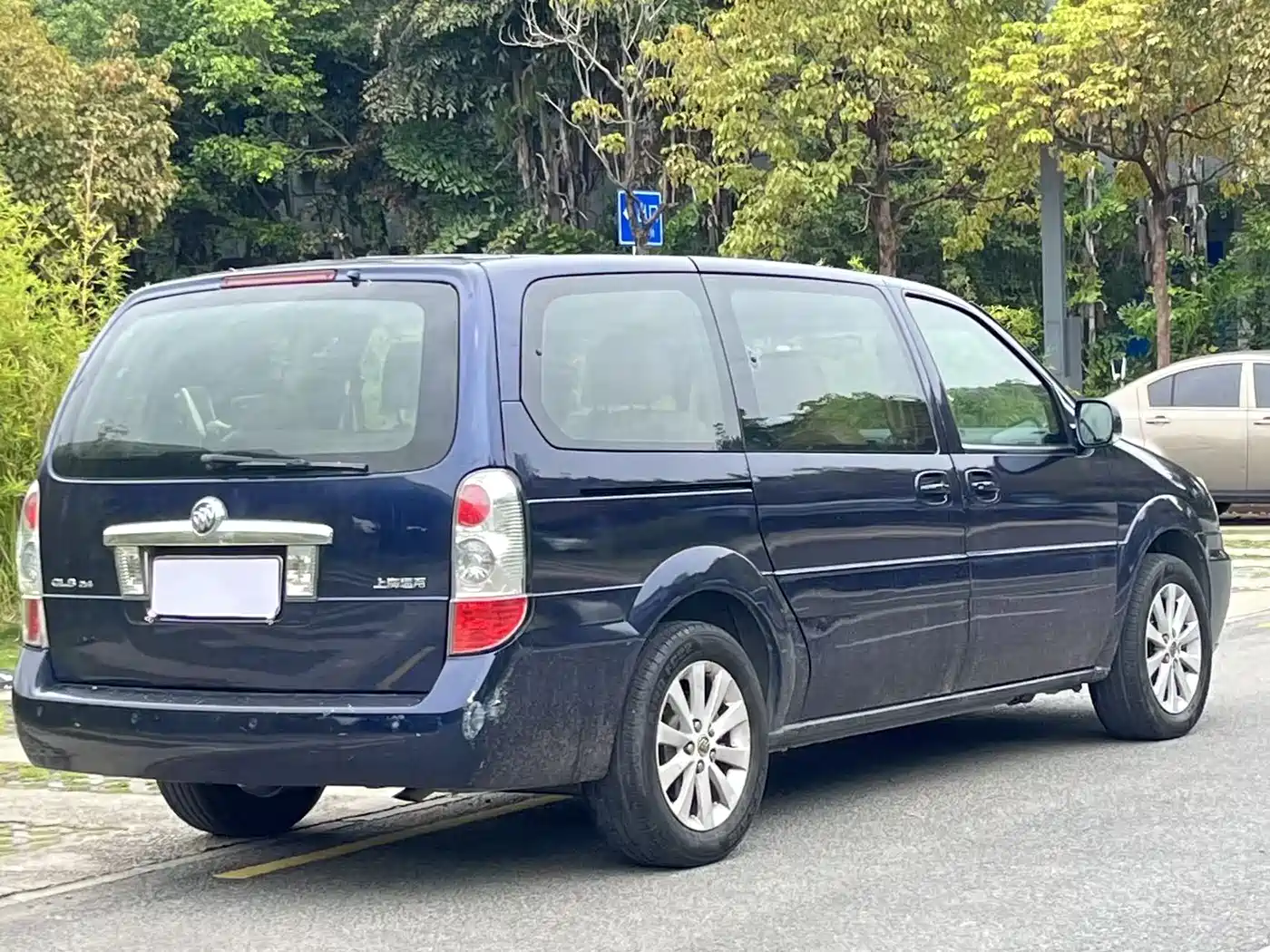 Buick GL8 2014 2.4L Executive Edition фото 12