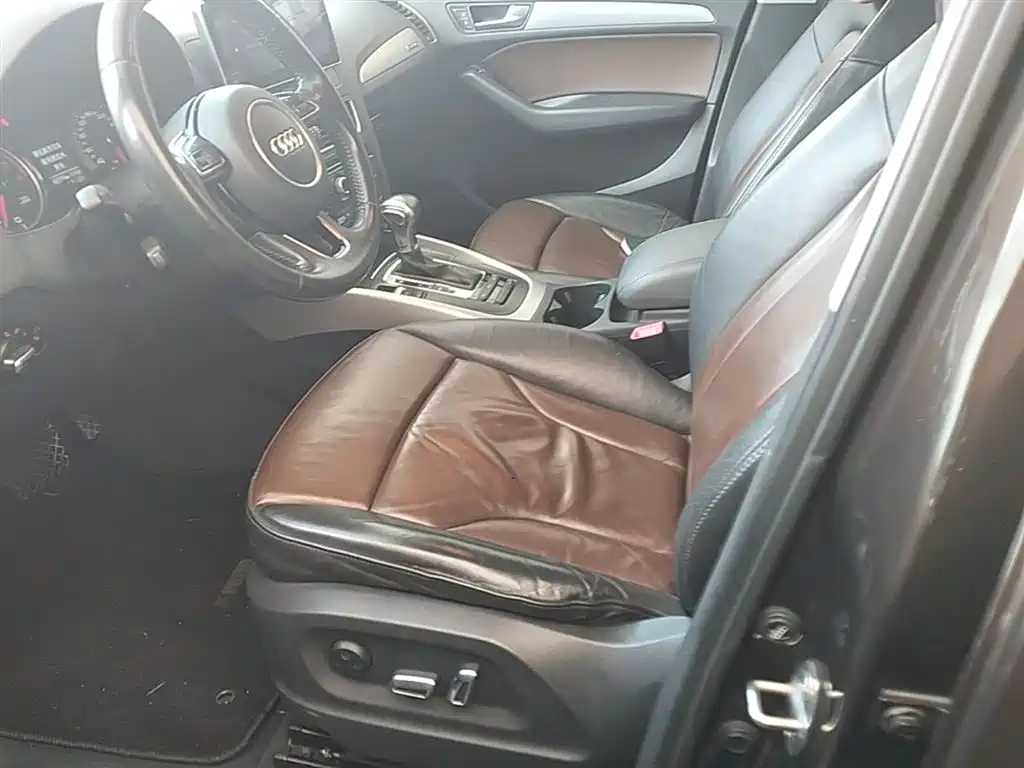 Audi Q5 2016 40 TFSI Technology Model фото 15