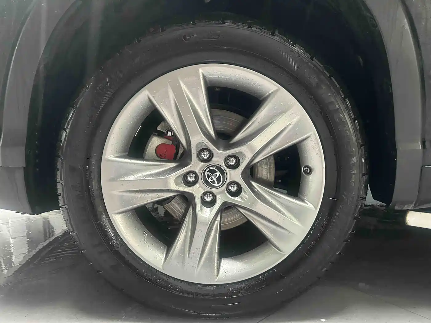 Toyota Highlander 2018 2.0T 4WD Luxury 7-seater China VI фото 5