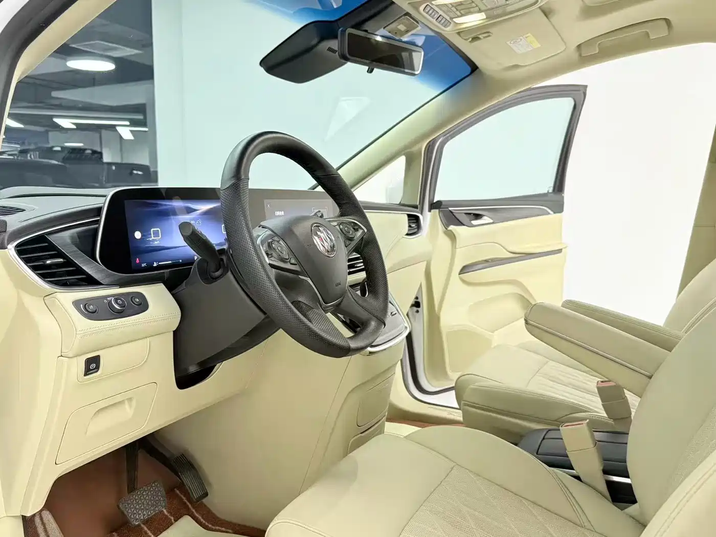 Buick GL8 2023 ES Landmaster Luxury фото 7
