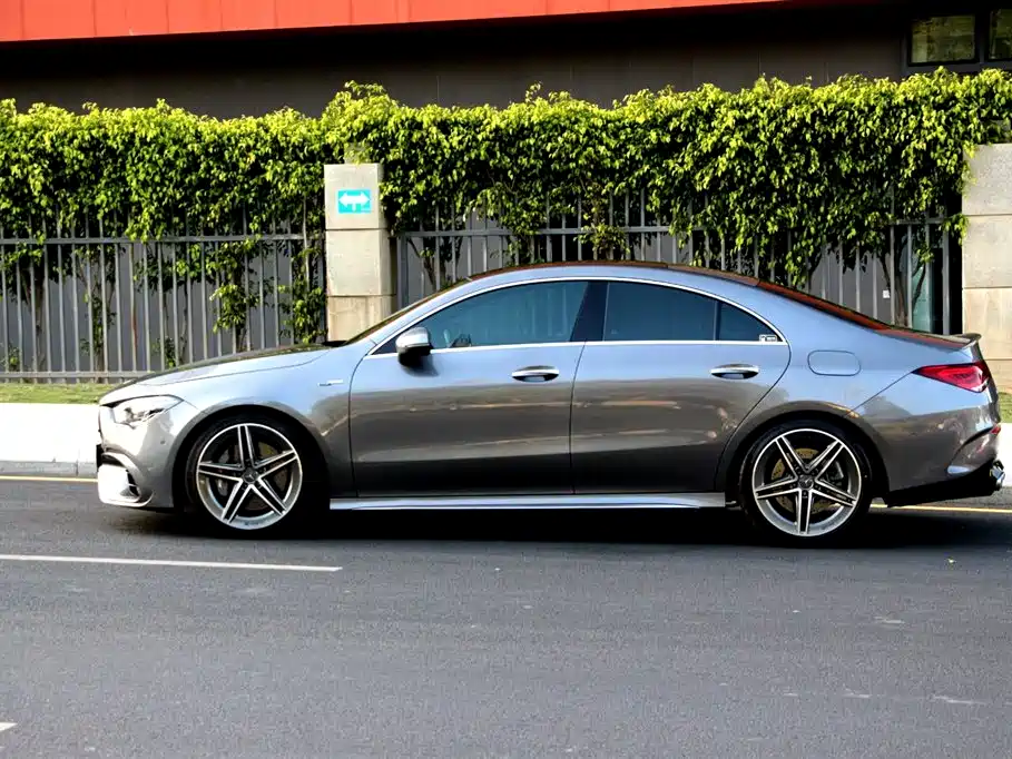 Mercedes-Benz CLA AMG 2023 AMG CLA 45 4MATIC+ фото 3