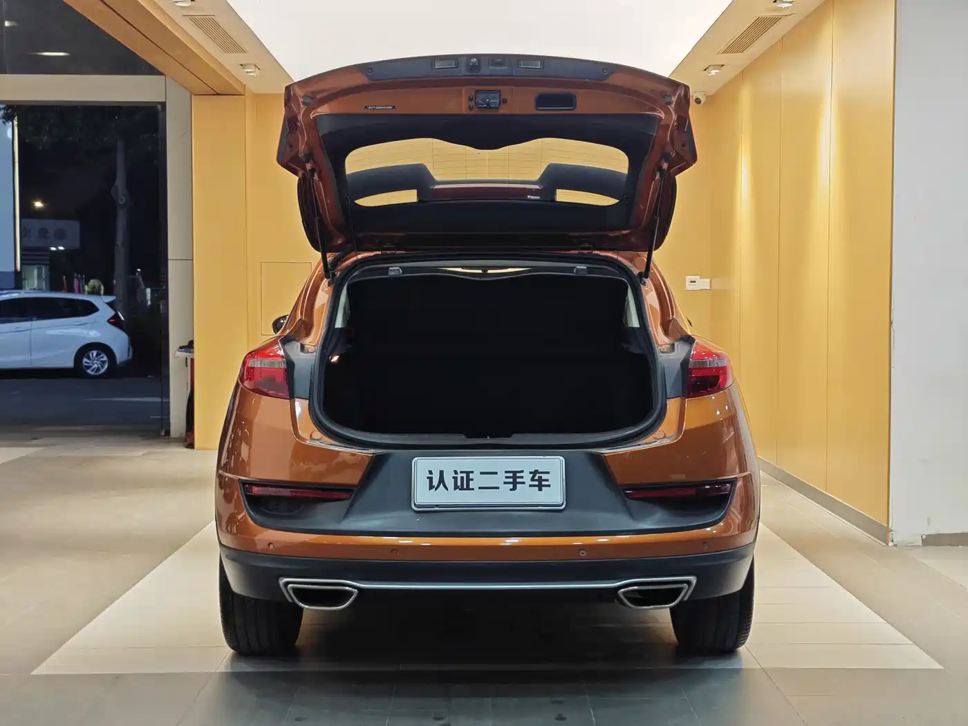 Geely Emgrand GS 2016 2016 Elegant Edition 1.3T Automatic Premium Type