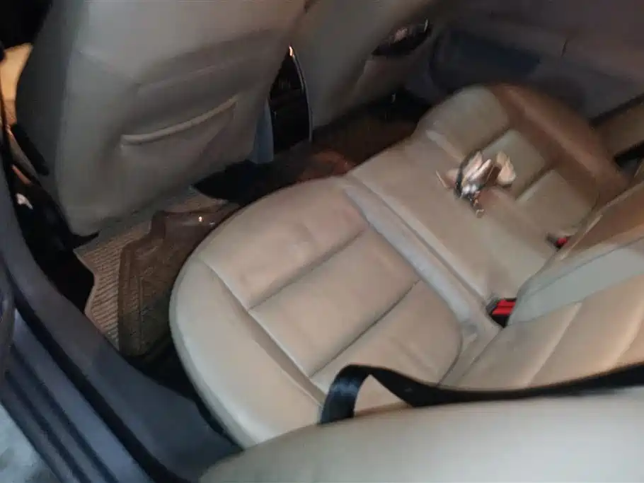 Škoda Superb 2009 1.8TSI Automatic Wisdom фото 11
