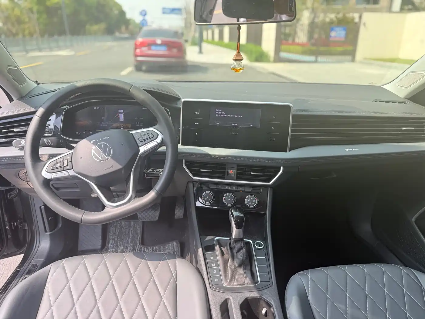 Volkswagen Sagitar 2024 300TSI DSG Surpass Edition фото 11