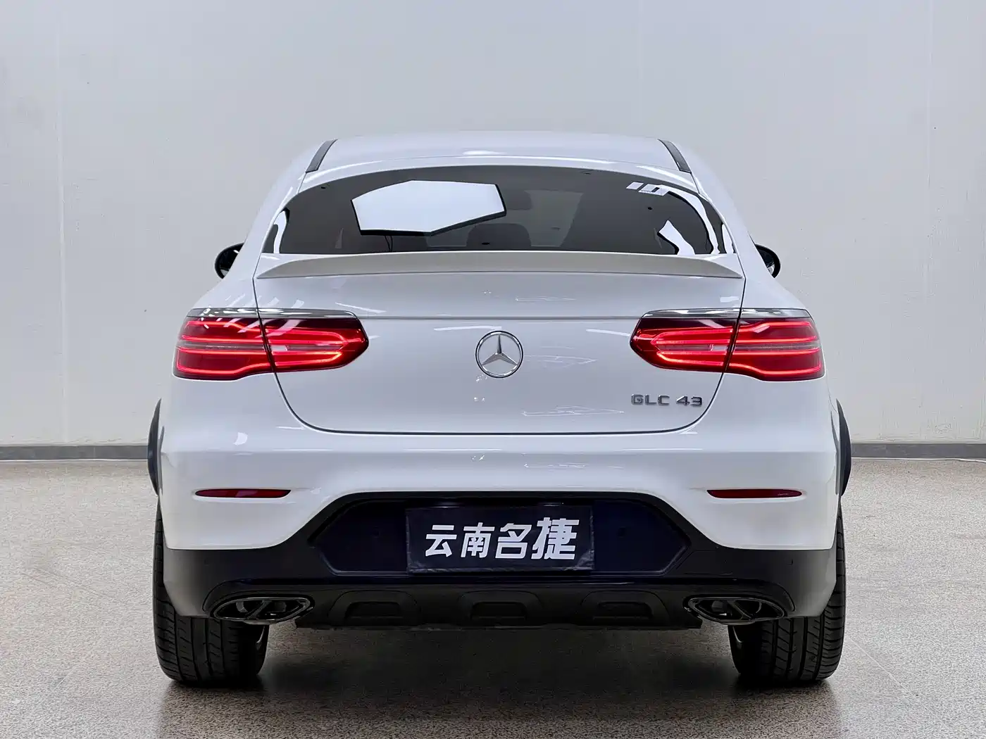 Mercedes-Benz GLC Coupe AMG 2017 AMG GLC 43 4MATIC Coupe SUV фото 6