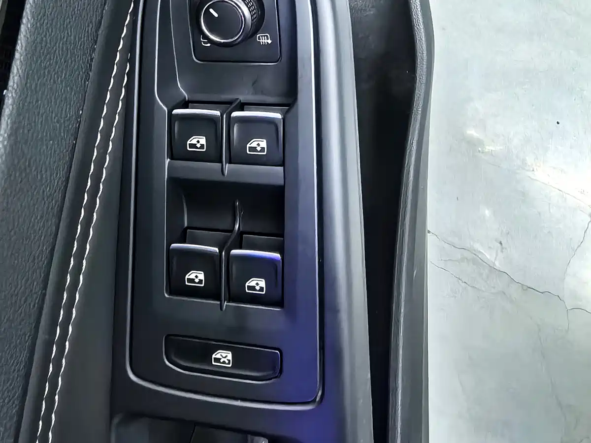 Volkswagen Golf 2021 280TSI DSG R-Line фото 11