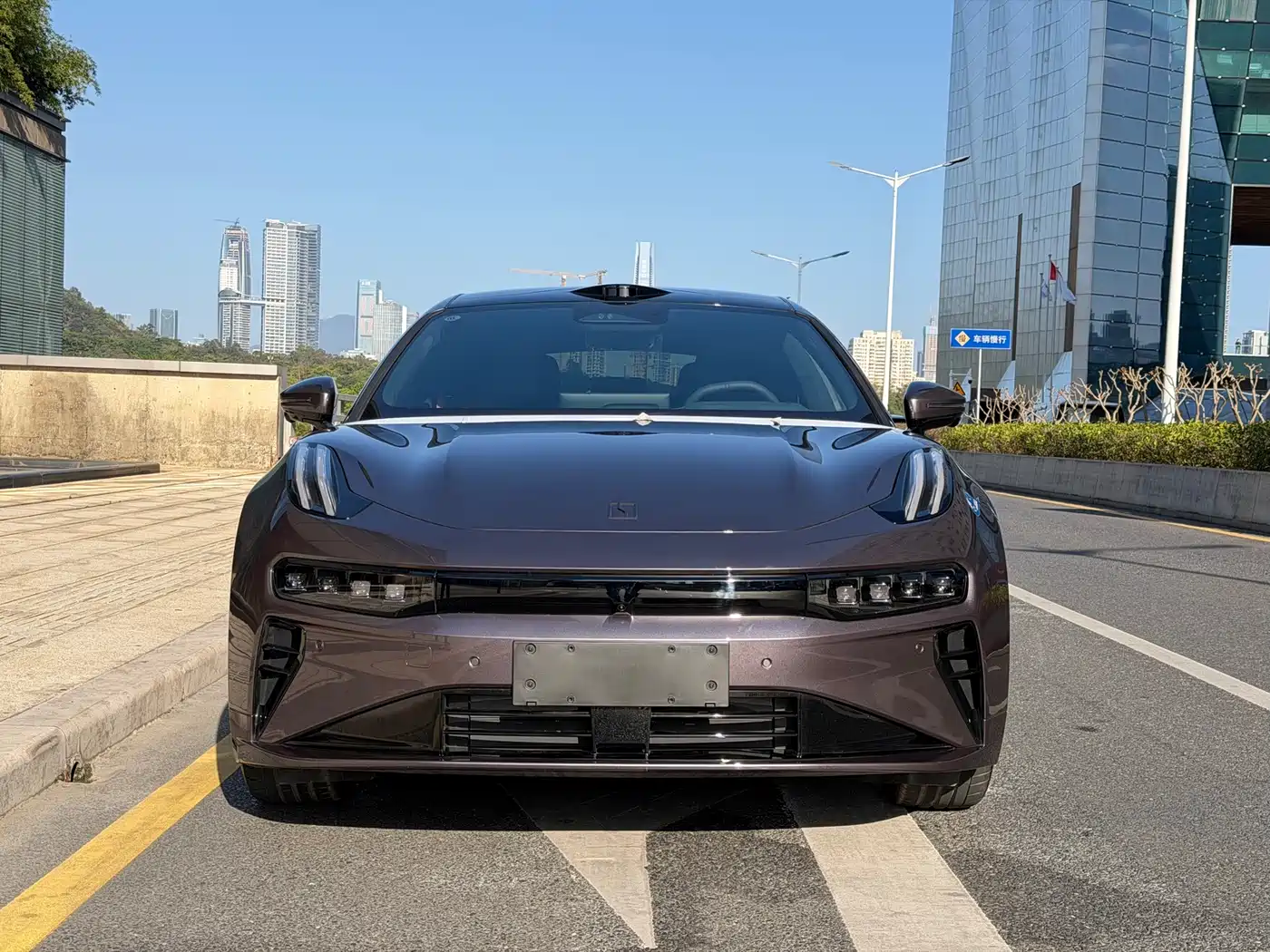 ZEEKR EXTREME KRYPTON 001