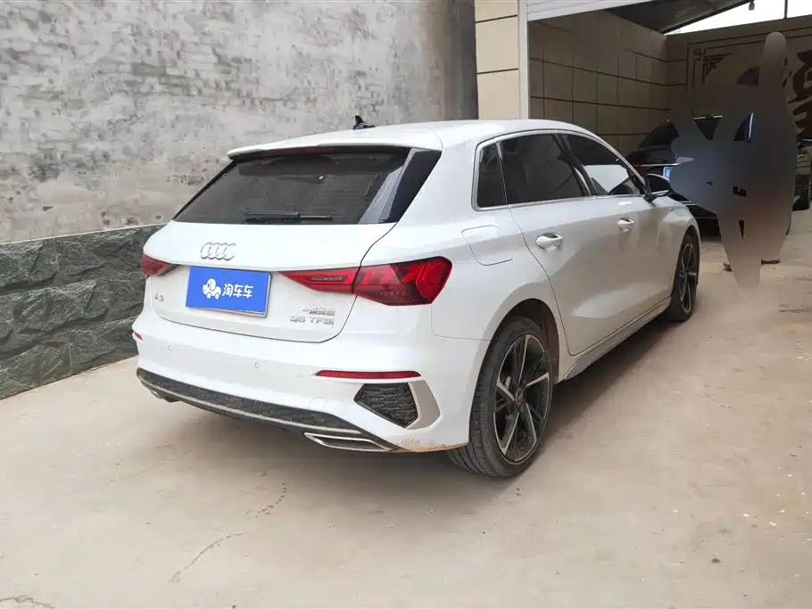 Audi A3 2024 Model Sportback 35 TFSI Fashion Sport фото 3
