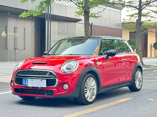 MINI 