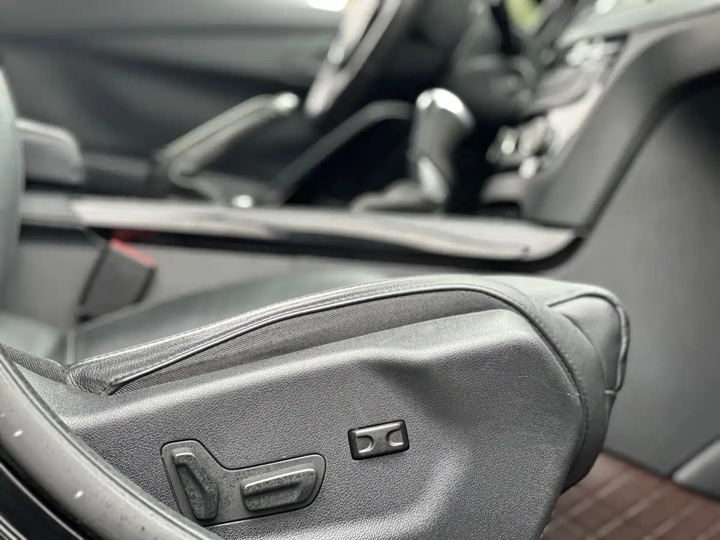 Peugeot 508 2013 2.3L Roland Garros Edition фото 23