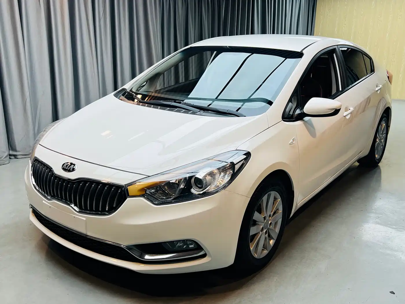 Kia K3 2015 1.6L Automatic GL