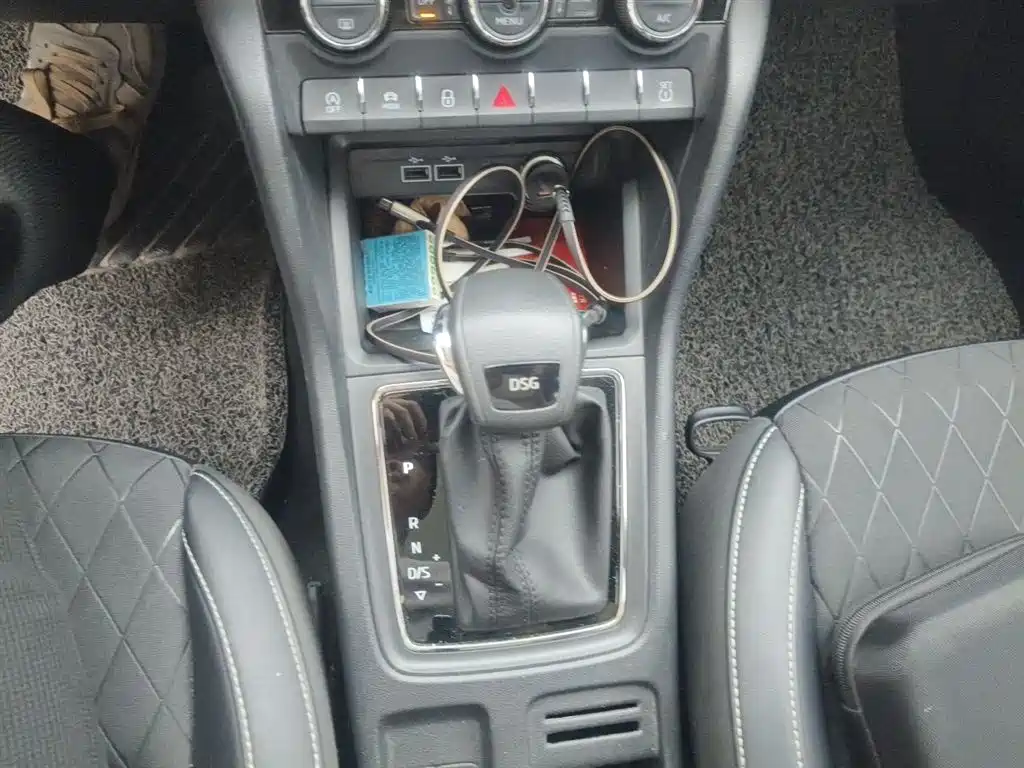 Škoda Karoq 2018 TSI280 Luxury Edition China V фото 7