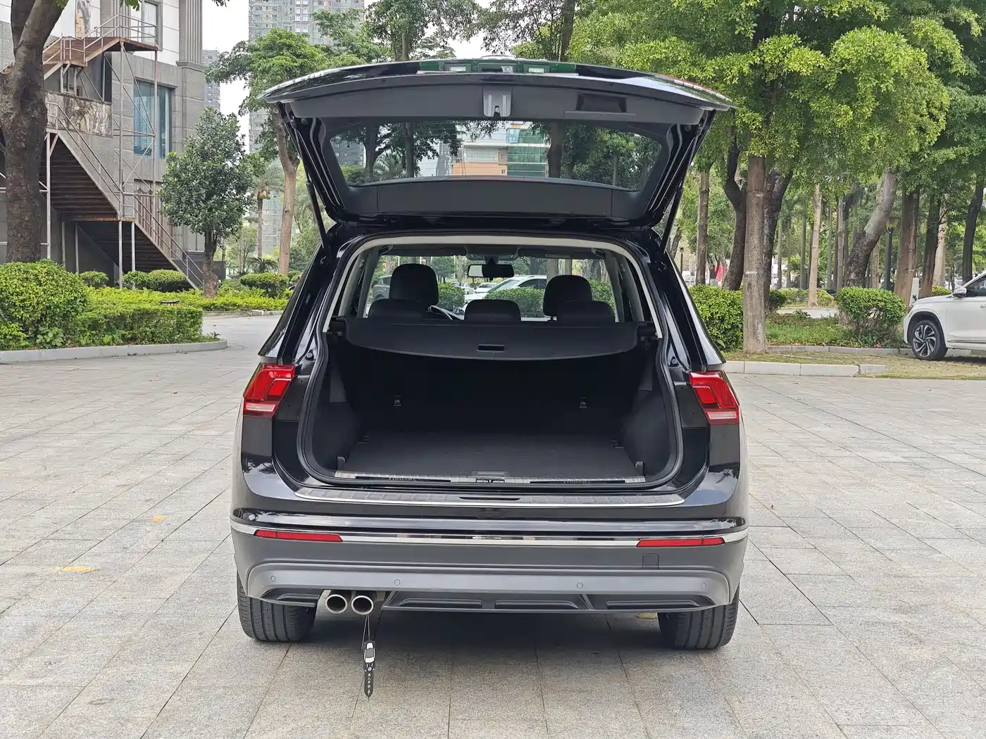 Volkswagen Tiguan L 2021 330TSI Automatic 2WD Smart фото 23