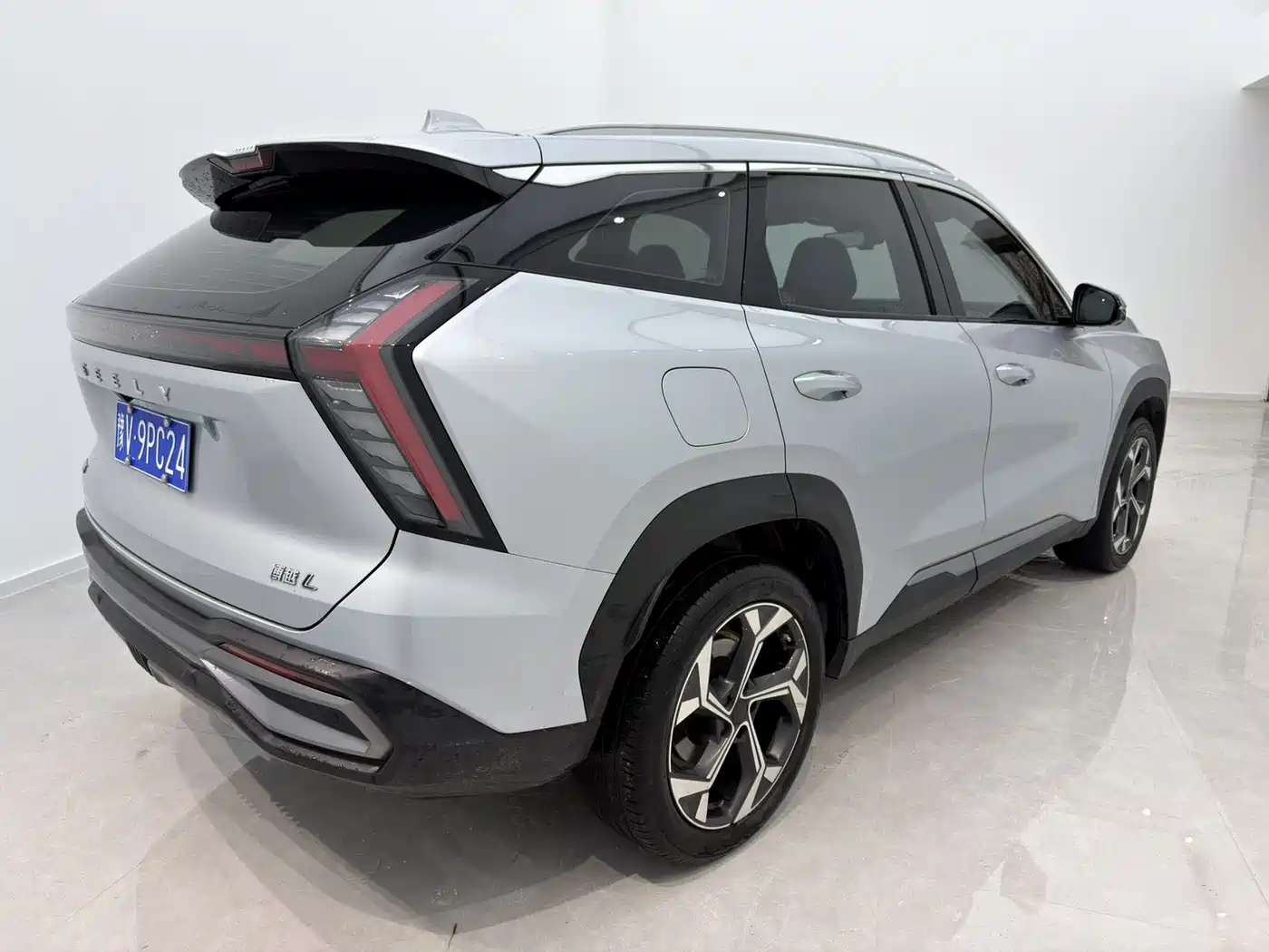 GEELY AUTOMOBILE BOYUE L