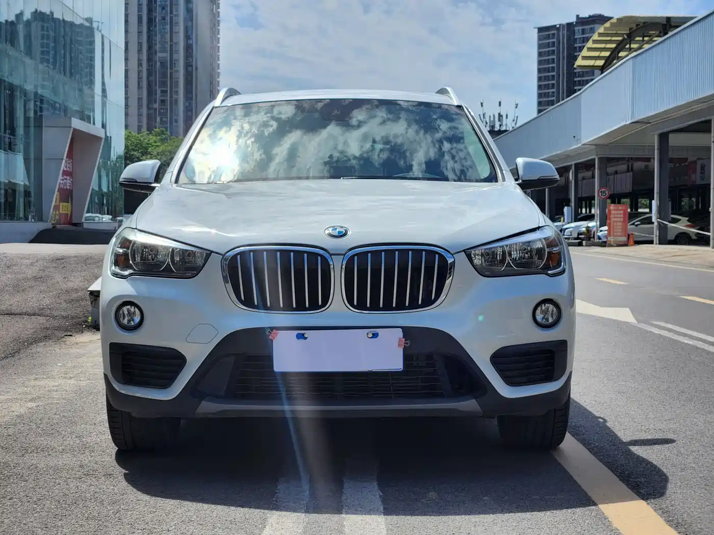 BMW X1 2019 sDrive18Li Fashion Model фото 2