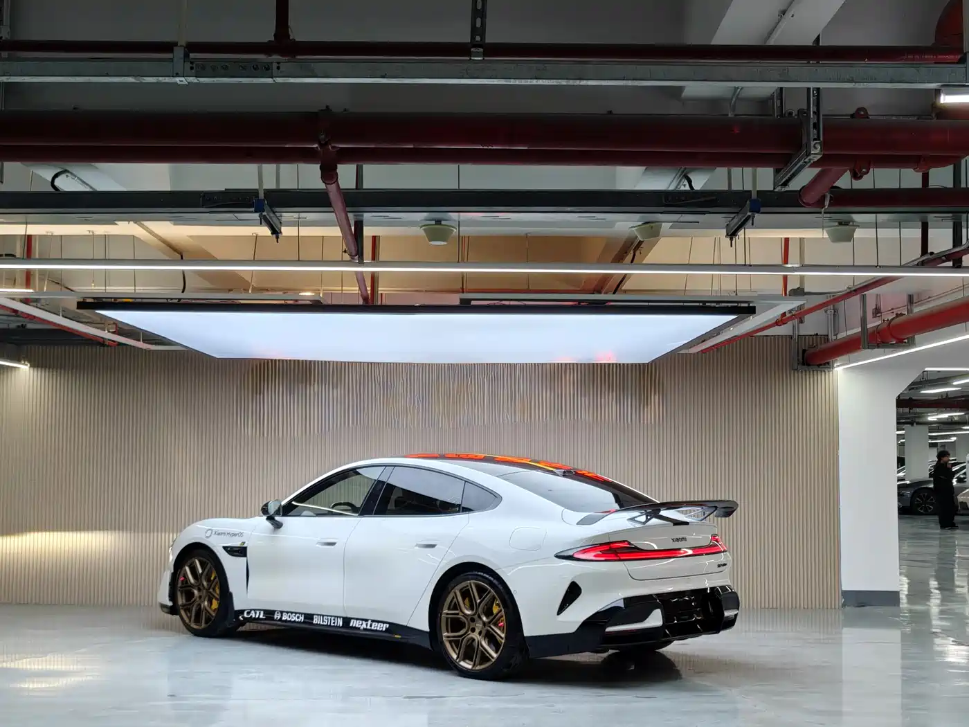 XIAOMI CAR XIAOMI SU7 ULTRA