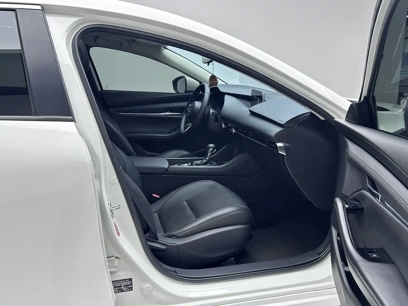 MAZDA 3 ANGKESAILA
