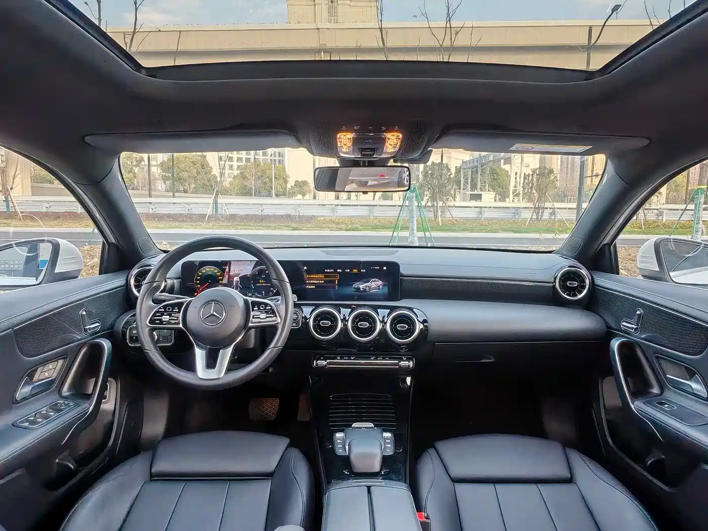 Mercedes-Benz A-Class 2021 A 200 L Sport Sedan Dynamic Type фото 18