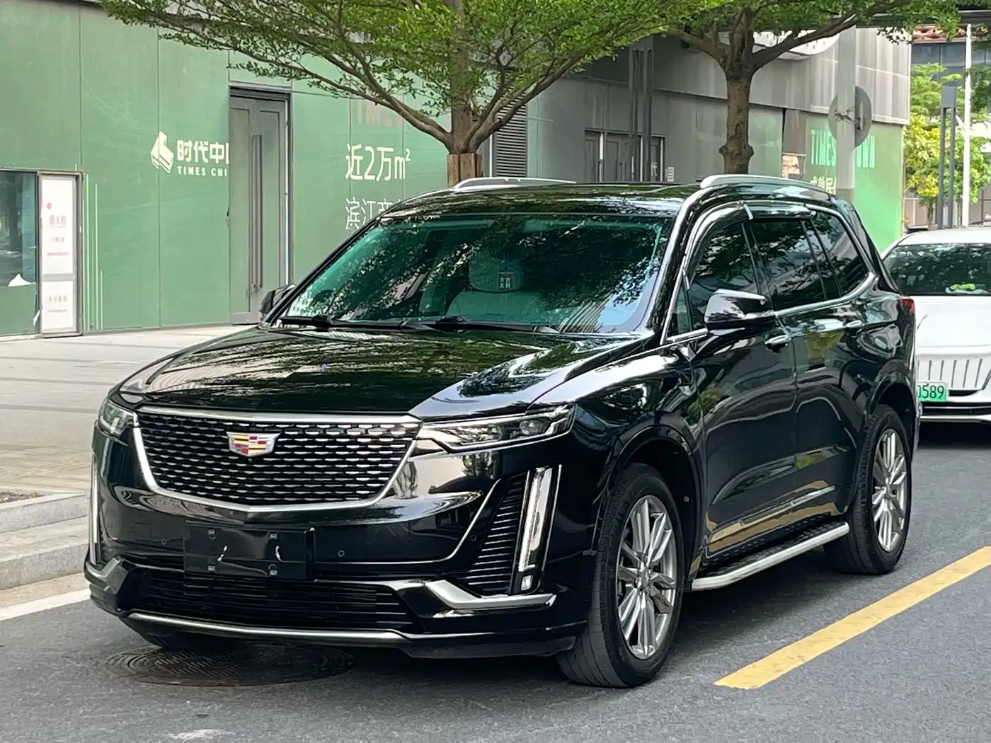 CADILLAC XT6
