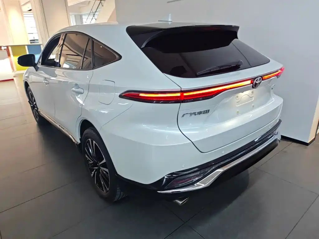 Toyota Venza 2023 2023 2.0L CVT FWD Premium