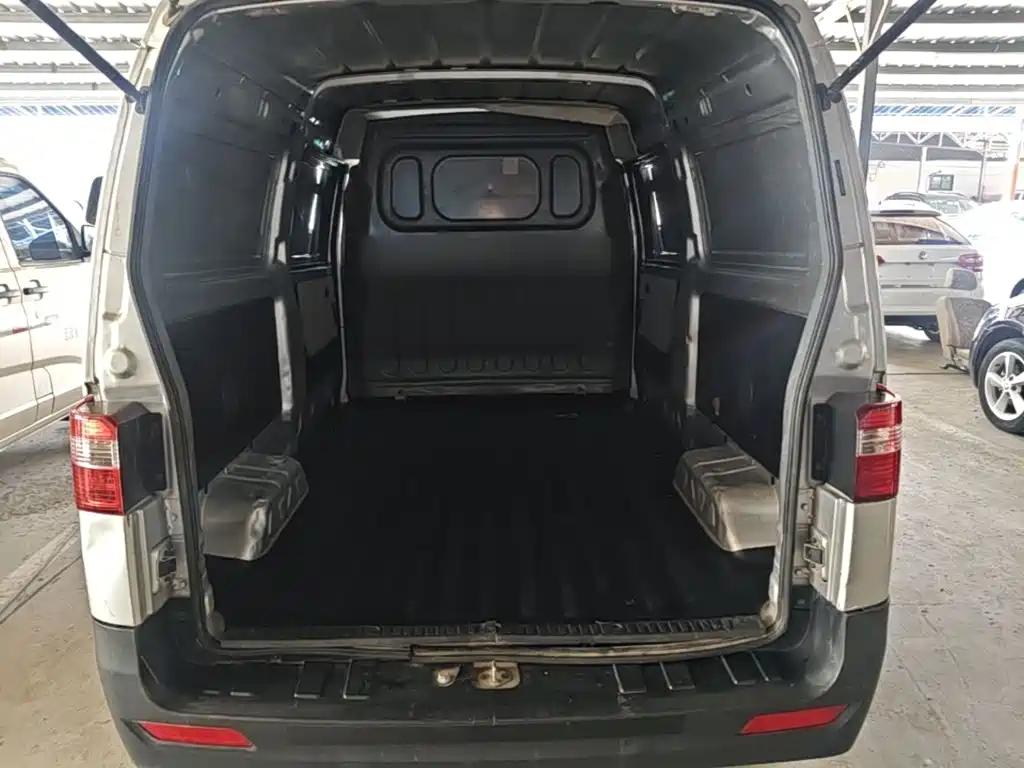 Jinbei Little Sea Lion X30 2020 2020 1.5L Van Ultra Comfort China VI SWC15M