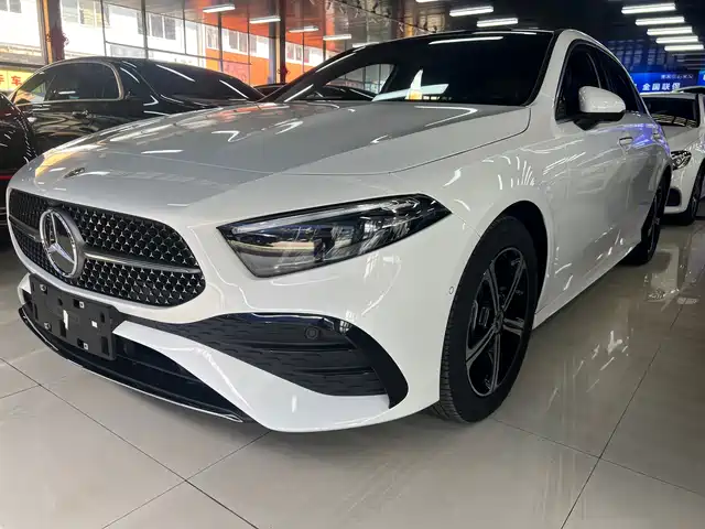 Mercedes-Benz A A 200 L, Стиль