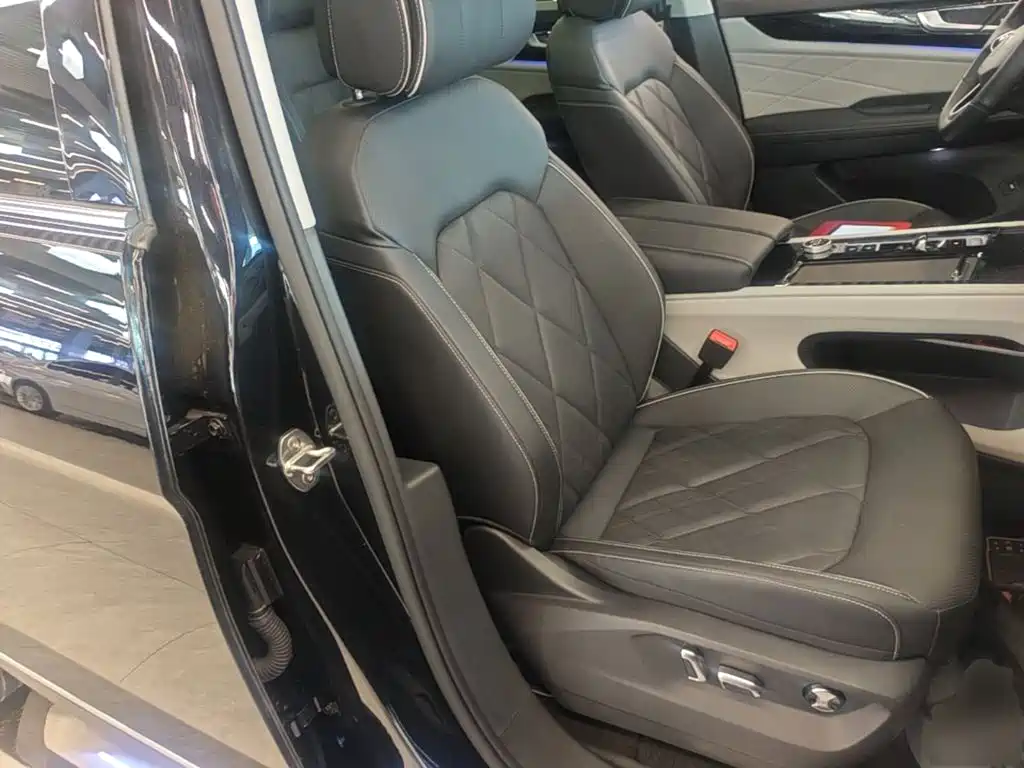 Фото 25 - Volkswagen Teramont