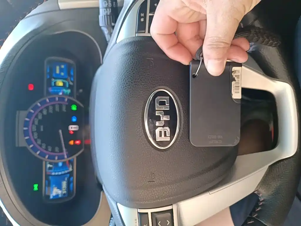 BYD S6 2014 2014 Model 1.5TI Manual Luxury 5-Seater