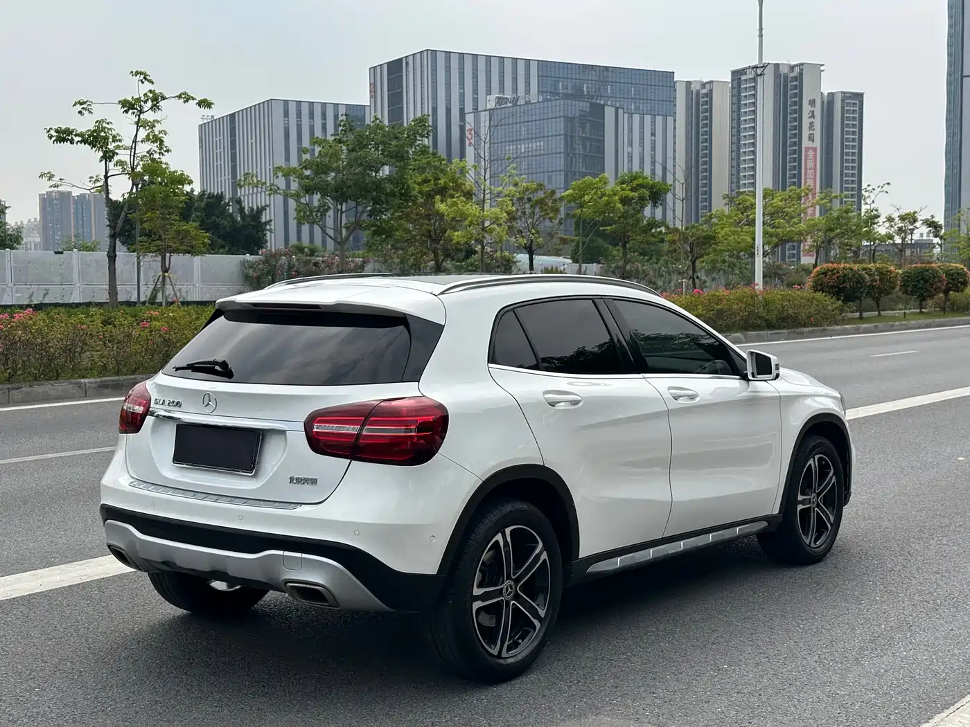Mercedes-Benz GLA 2018 GLA 200 Fashion фото 4