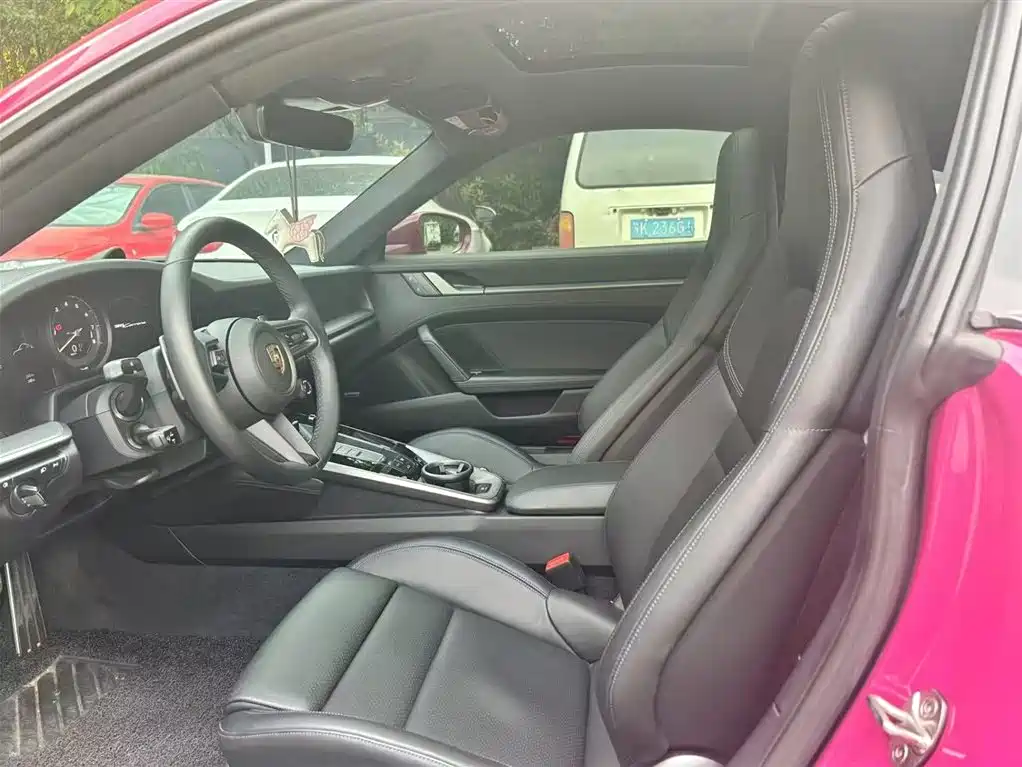Porsche 911 2023 Carrera 3.0T фото 4