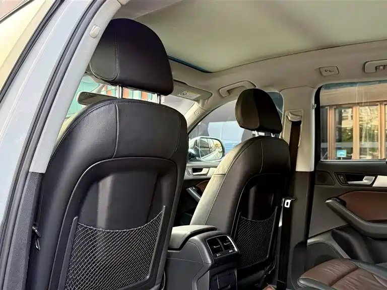 Audi Q5 2016 40 TFSI Technology Model фото 14