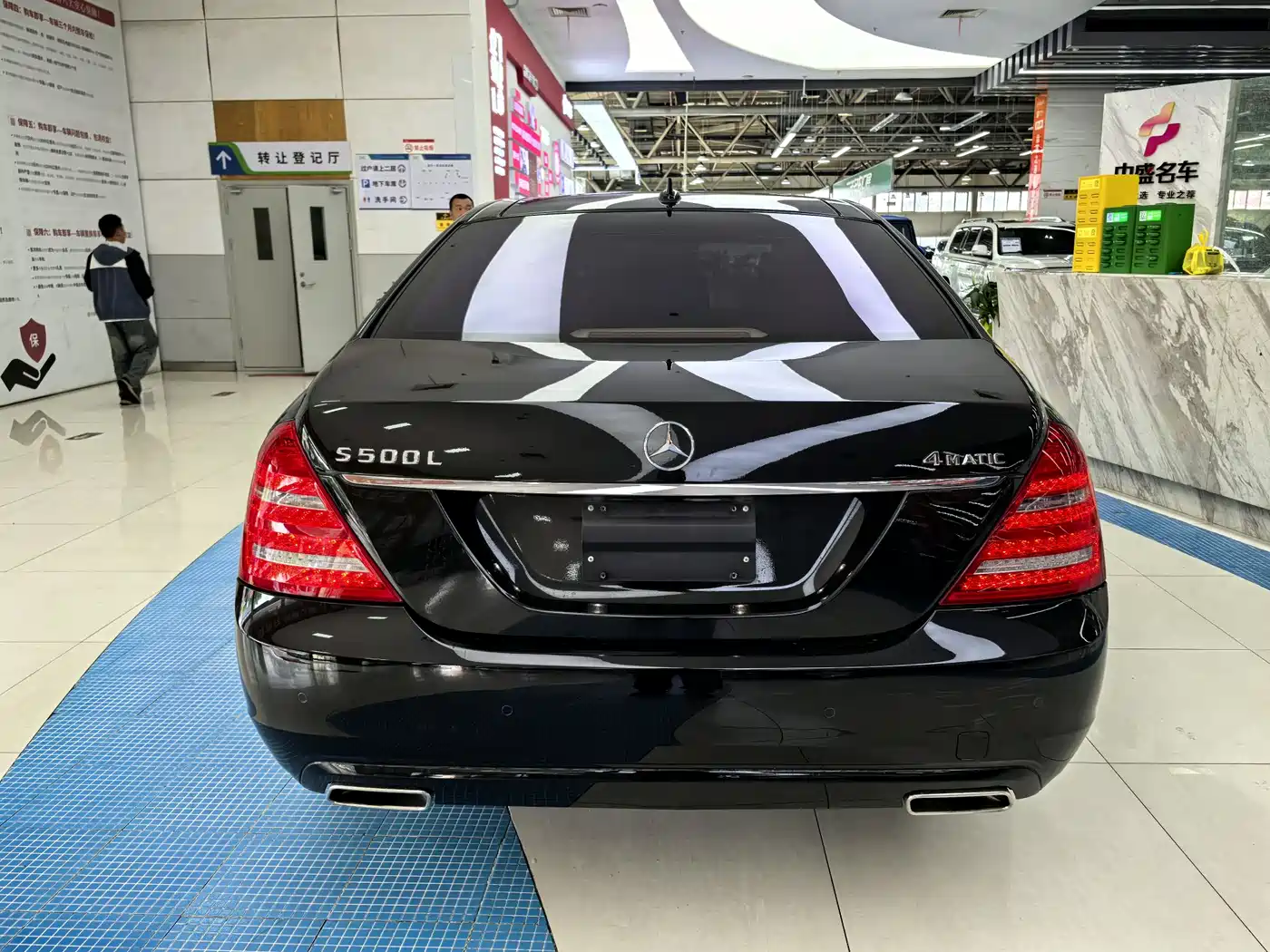 Mercedes-Benz S-Class 2012 S 500 L 4MATIC Grand Edition фото 5