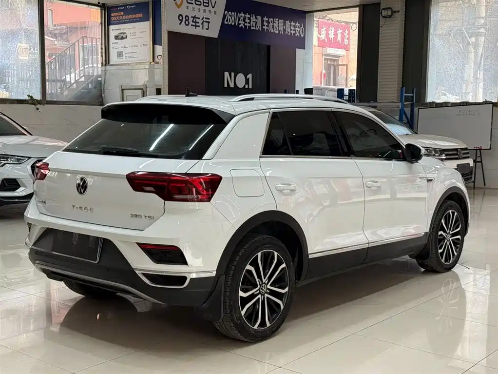 Volkswagen T-ROC 2022 280TSI DSG 2WD Comfort PLUS фото 4