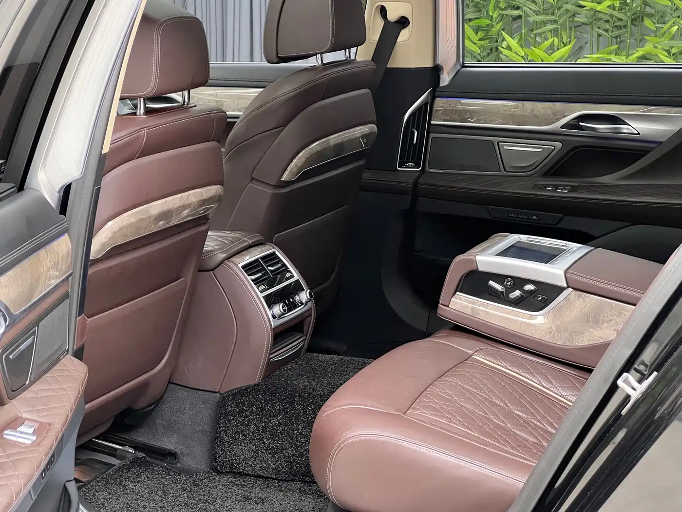 BMW 7 Series 2021 2021 Model 740Li Leading Luxury Package