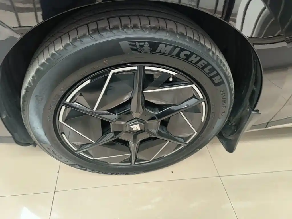 GAC Haobo Hyper HT 2023 2023 670 RWD Ultra High Voltage Edition