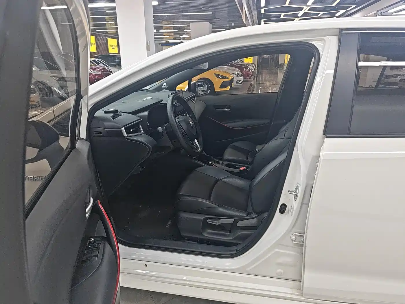 Toyota Levin 2022 Dual Engine 1.8H E-CVT Sport Edition фото 8