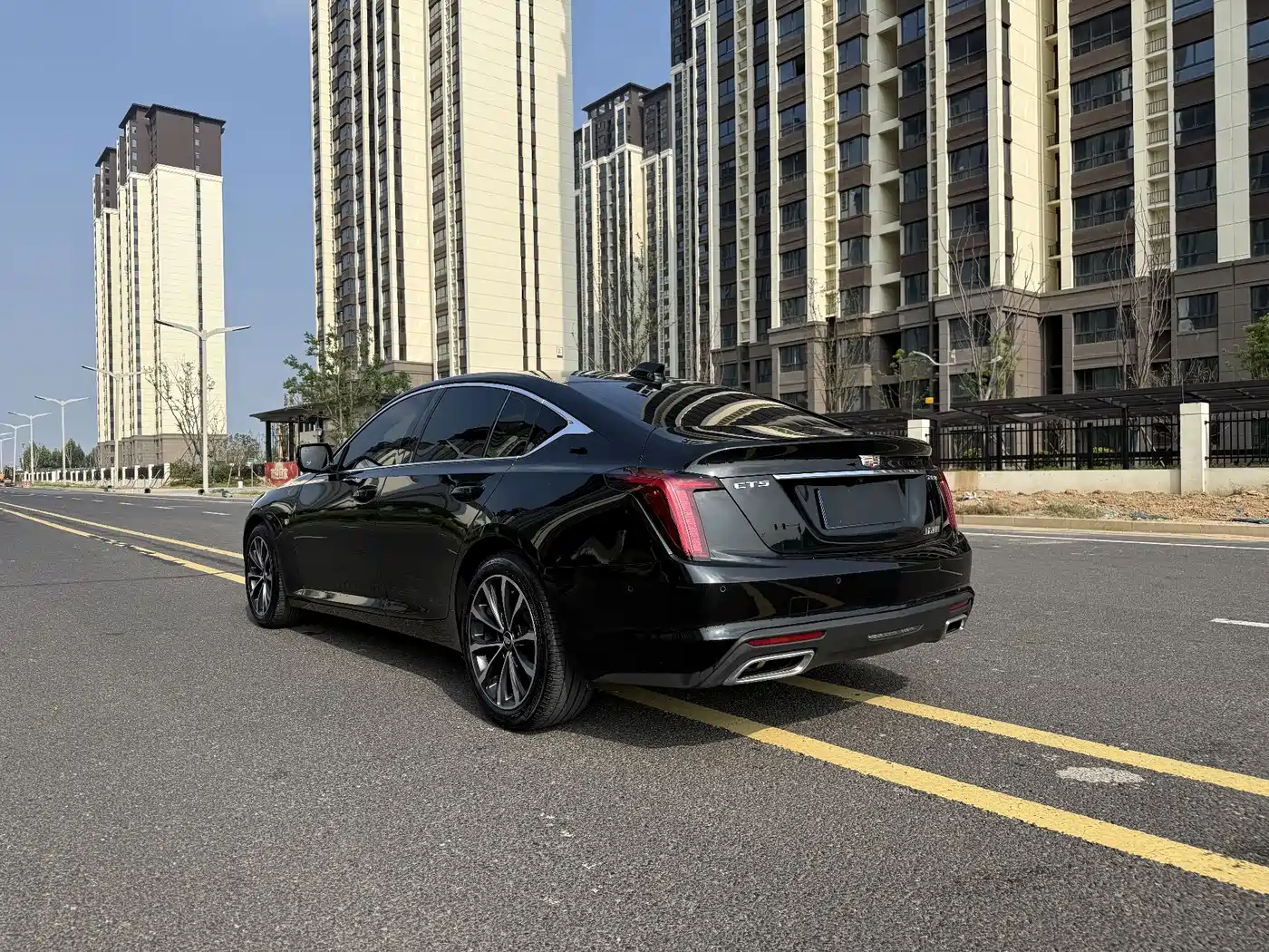 Cadillac CT5 2026 2025 Model 28T Urban Sport Edition