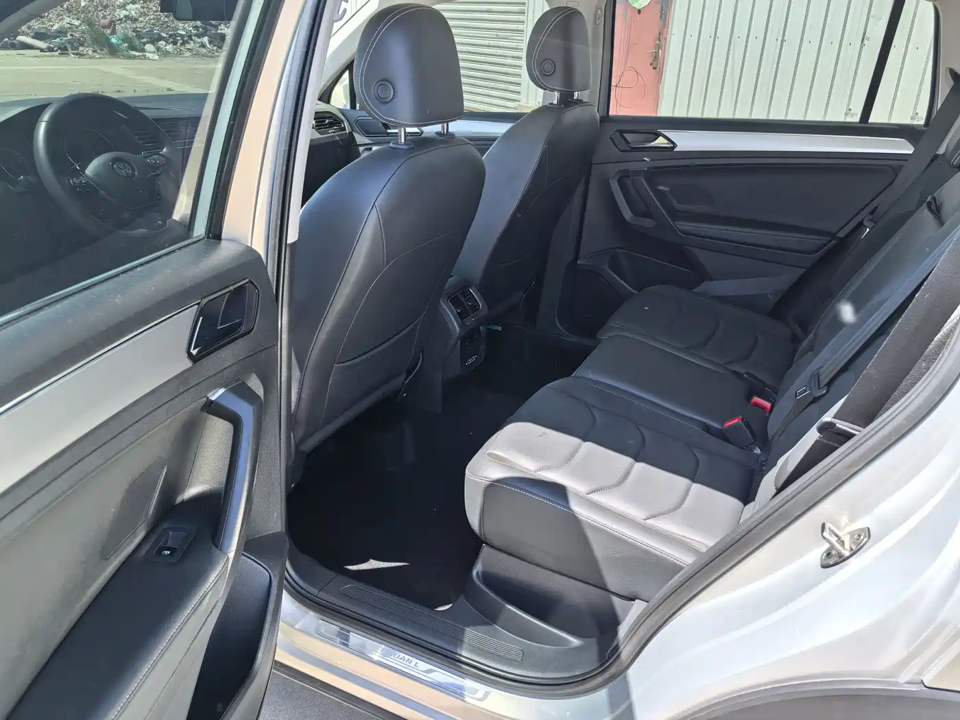 Volkswagen Tiguan L 2020 330TSI Auto 2WD Smart Luxury China VI фото 13