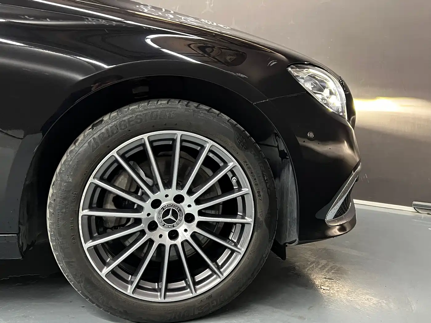 Mercedes-Benz E-Class 2023 E 260 L фото 7