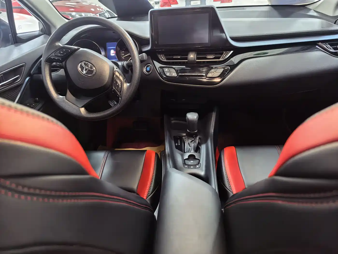 Toyota IZOA 2021 2.0L Yixiang Edition фото 7
